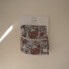 Mushie Śliniak z Długim Rękawem – Retro Flowers