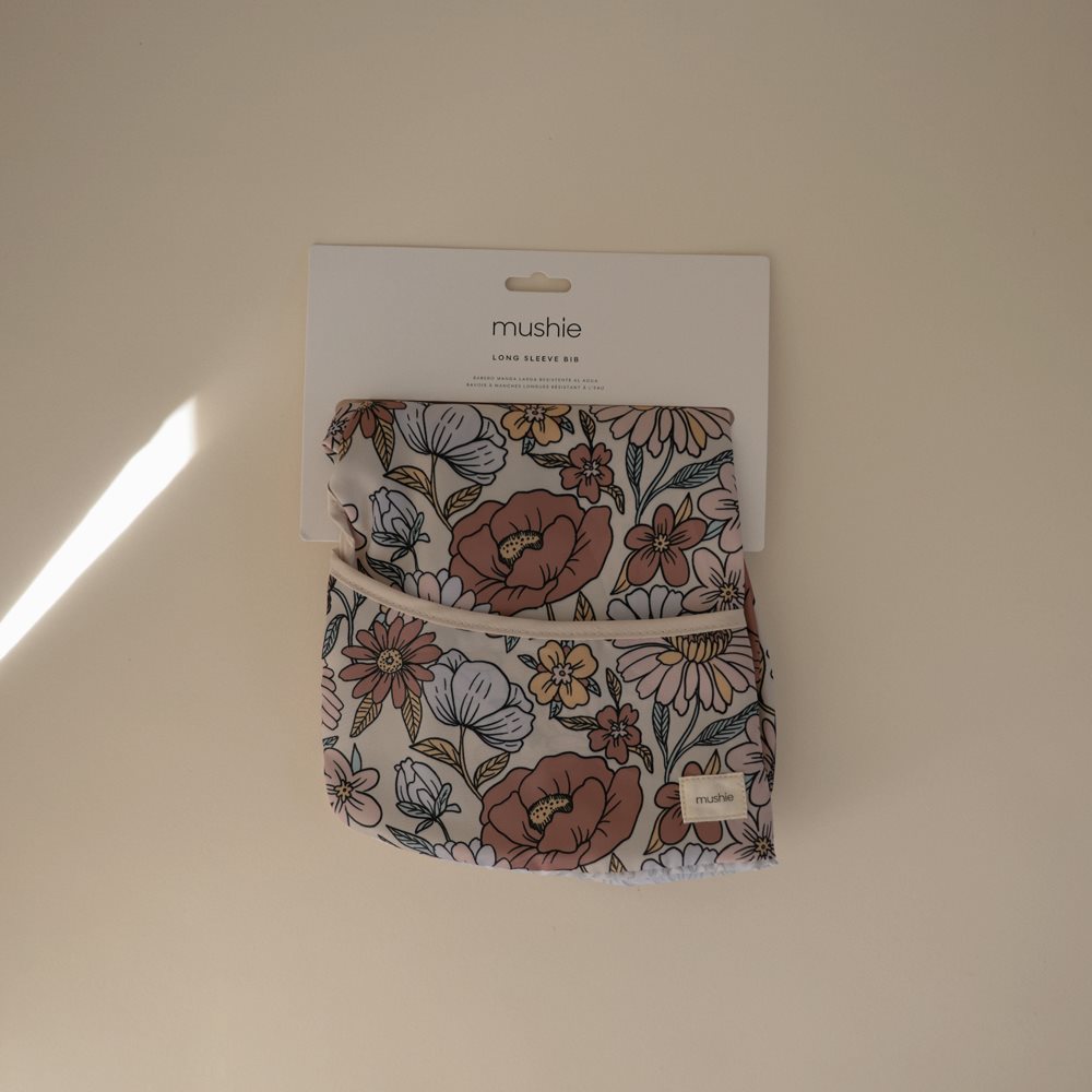 Mushie Śliniak z Długim Rękawem – Retro Flowers